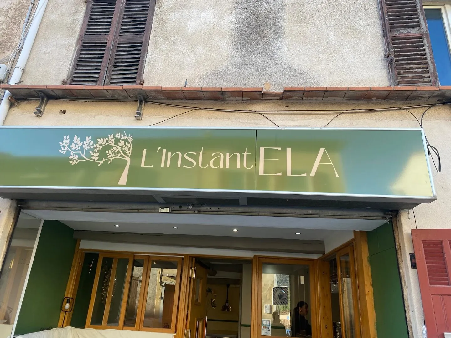L’instant Ela